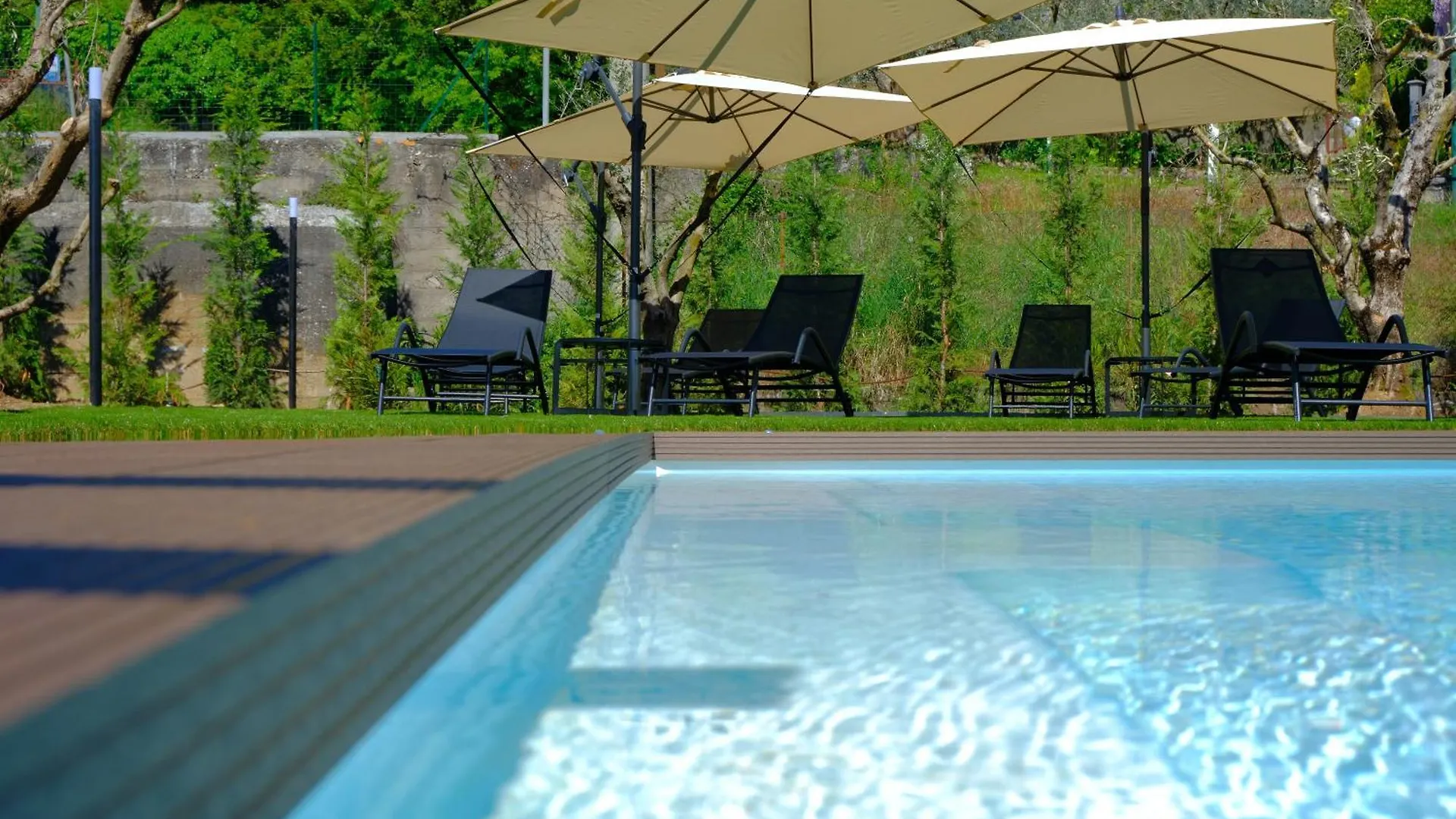 Appartamento Costa Blu - Pool And Terrace Overlooking The Lake Riva di Solto Italia
