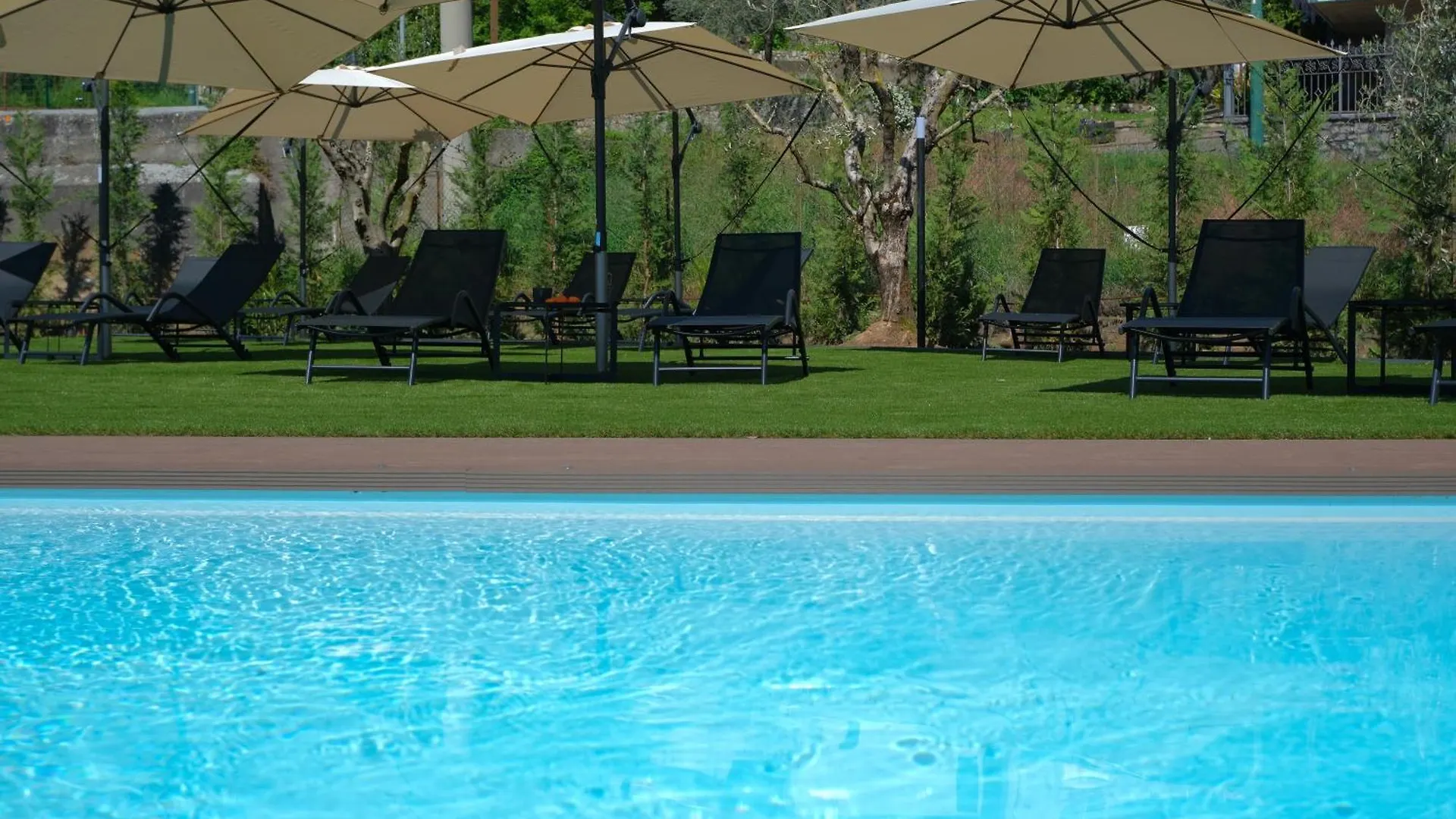 Costa Blu - Pool And Terrace Overlooking The Lake Riva di Solto Appartamento